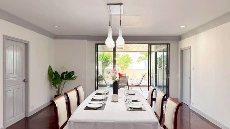 Charan Tower Residences by Aspira, Bangkok, 19 Soi Sukhumvit 43, Khlong Tan Nua, Watthana, Bangkok, 3 Bedrooms, 450 sqm, Apartment For Rent, by The Luxe Group, 500494837 - DDproperty.com