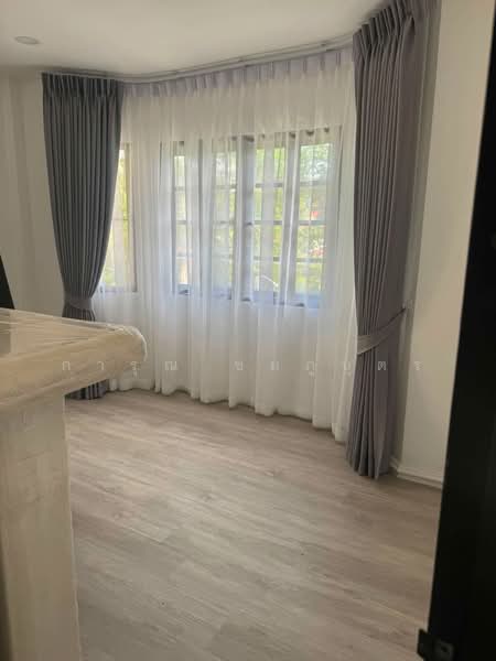 Ladawan Srinakarin, Samut Prakan, Srinakarin Road, Bang Kaeo, Bang Plee, Samut Prakan, 4 Bedrooms, 200 sqm, Single Detached House For Rent, by การุณ ชมภูบุตร, 500494867 - DDproperty.com