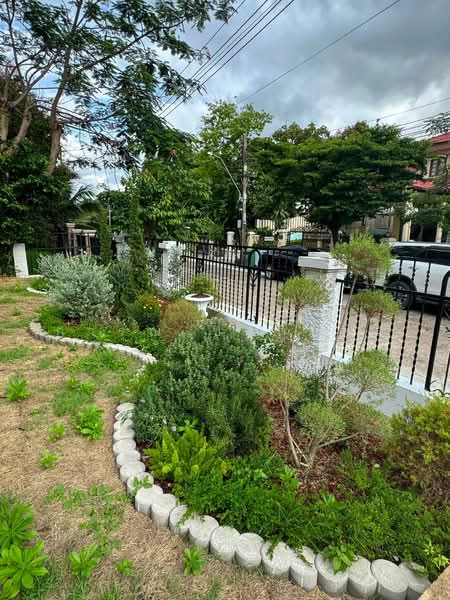 Ladawan Srinakarin, Samut Prakan, Srinakarin Road, Bang Kaeo, Bang Plee, Samut Prakan, 4 Bedrooms, 200 sqm, Single Detached House For Rent, by การุณ ชมภูบุตร, 500494867 - DDproperty.com