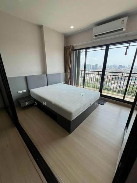 Supalai Loft Yaek Fai Chai Station, Bangkok, 351 Charan Sanitwong Road 31 Alley, Bang Khun Sri, Bangkok Noi, Bangkok, 1 Bedroom, 36 sqm, Condo For Sale, by Tawas Panyauaong, 500494868 - DDproperty.com