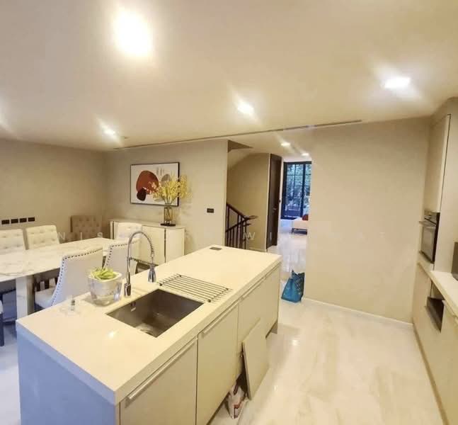 Quarter 31, Bangkok, 333 Soi Sukhumvit 31, Khlong Tan Nua, Watthana, Bangkok, 4 Bedrooms, 425 sqm, Townhouse For Rent, by Nisakorn Wingwat, 500494878 - DDproperty.com