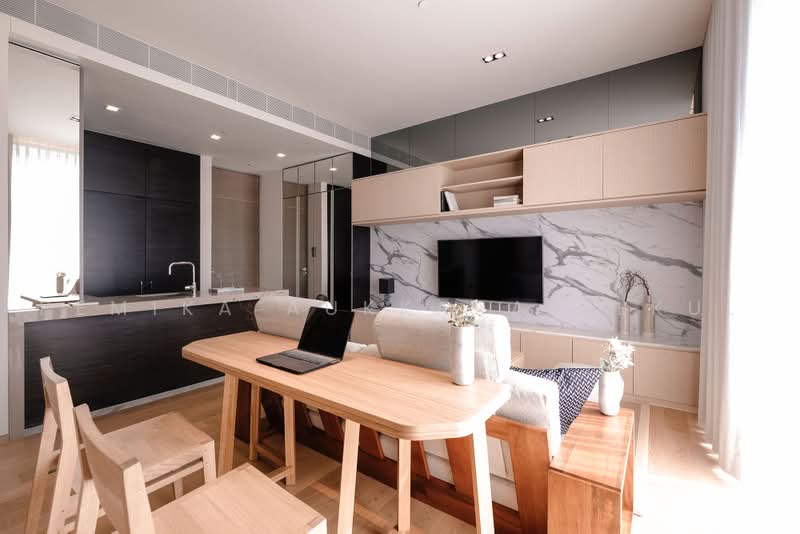 Saladaeng One, Bangkok, Sala Daeng 1 Alley, Silom, Bang Rak, Bangkok, 1 Bedroom, 57 sqm, Condo For Sale, by Pemika Aukkaraleekul, 500494881 - DDproperty.com