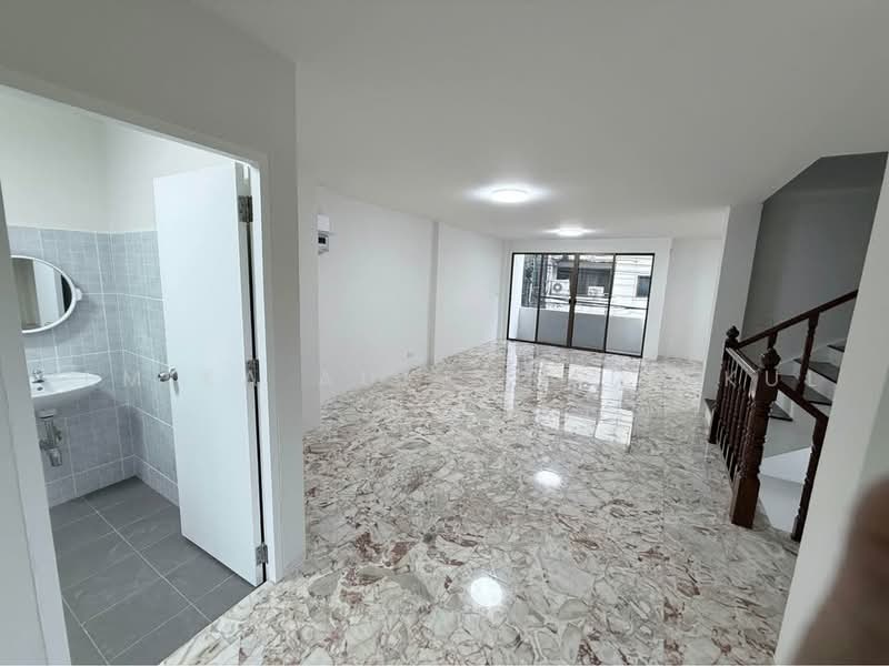 undefined, กรุงเทพ, บางลำภูล่าง, คลองสาน, กรุงเทพ, 350 ตร.ม., ทาวน์เฮ้าส์ ขาย, โดย Pemika Aukkaraleekul, 500494923 - DDproperty.com