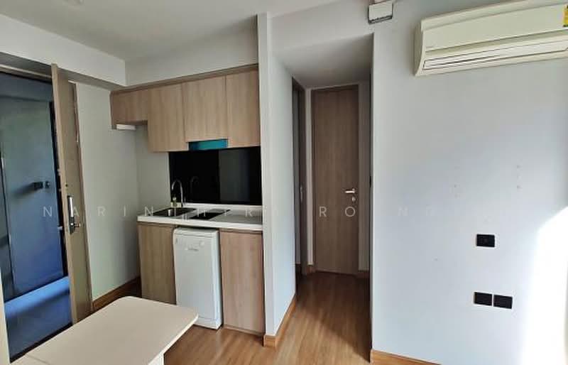 Fynn Aree, Bangkok, Soi Phaholyothin 7, Phaholyothin Road, Samsen Nai, Phaya Thai, Bangkok, 2 Bedrooms, 47 sqm, Condo For Rent, by Narinthira Roengrit, 500494926 - DDproperty.com