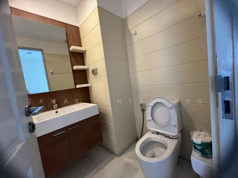 Q House Condo Sathorn : คิวเฮ้าส์ คอนโด สาทร, กรุงเทพ, ถนนกรุงธนบุรี แขวงคลองต้นไทร เขตคลองสาน กรุงเทพมหานคร 10600, คลองต้นไทร, คลองสาน, กรุงเทพ, 46 ตร.ม., คอนโด ขาย, โดย Tawas Panyauaong, 500494930 - DDproperty.com