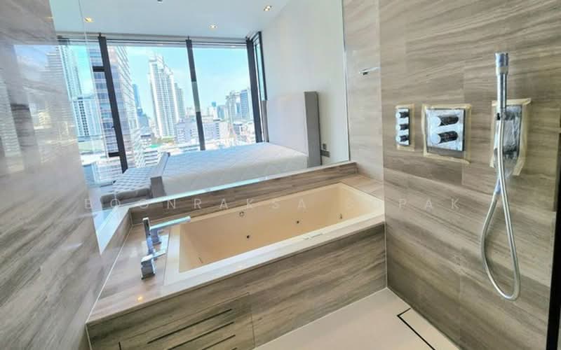 Q1 Sukhumvit, Bangkok, 1 Sukhumvit Road, Khlong Toei, Bangkok, 3 Bedrooms, 197 sqm, Condo For Rent, by Boonraksa Sopak, 500494952 - DDproperty.com