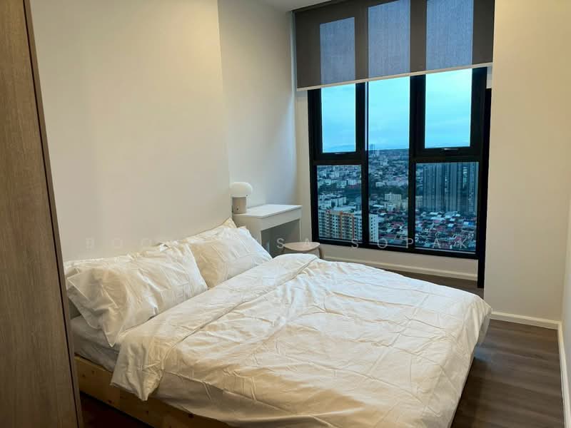 Whizdom Essence, Bangkok, 5 Piyabutr 1 Alley, Bang Chak, Phra Khanong, Bangkok, 2 Bedrooms, 51 sqm, Condo For Rent, by Boonraksa Sopak, 500494959 - DDproperty.com