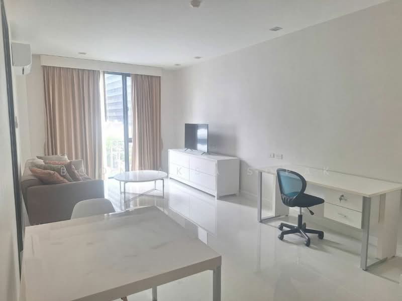 O2 Hip, Bangkok, 1041 8 Soi Nai Loet, Lumphini, Pathum Wan, Bangkok, 1 Bedroom, 52 sqm, Condo For Rent, by Boonraksa Sopak, 500494963 - DDproperty.com