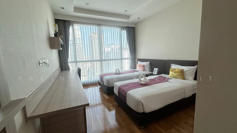 39 Boulevard Executive Residence, Bangkok, 39 - 41 Soi Phrom Chit (Sukhumvit 39), Khlong Tan Nua, Watthana, Bangkok, 3 Bedrooms, 210 sqm, Apartment For Rent, by Narinthira Roengrit, 500494991 - DDproperty.com