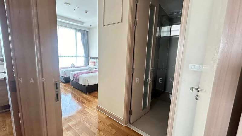 39 Boulevard Executive Residence, Bangkok, 39 - 41 Soi Phrom Chit (Sukhumvit 39), Khlong Tan Nua, Watthana, Bangkok, 3 Bedrooms, 210 sqm, Apartment For Rent, by Narinthira Roengrit, 500494991 - DDproperty.com