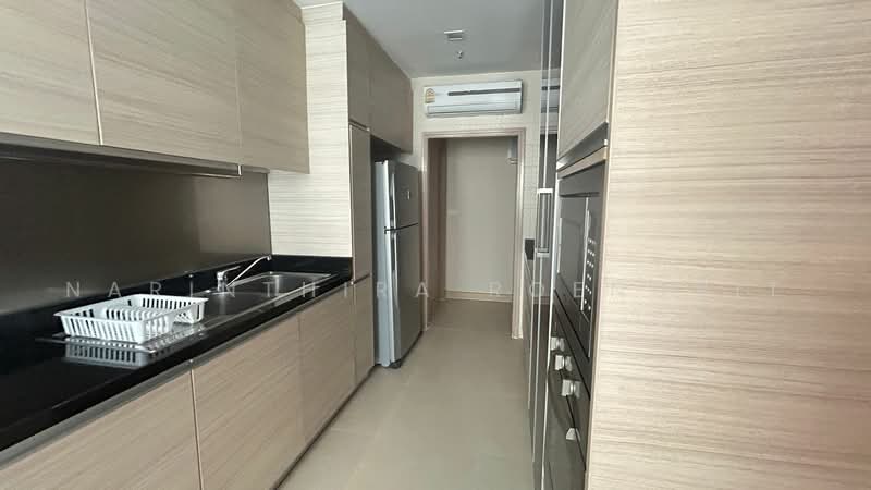 39 Boulevard Executive Residence, Bangkok, 39 - 41 Soi Phrom Chit (Sukhumvit 39), Khlong Tan Nua, Watthana, Bangkok, 3 Bedrooms, 210 sqm, Apartment For Rent, by Narinthira Roengrit, 500494991 - DDproperty.com