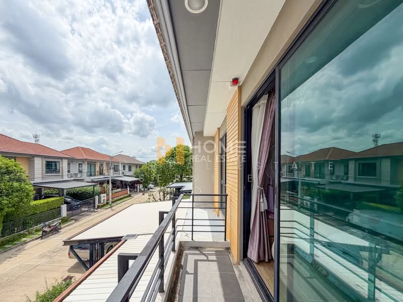 Life Bangkok Boulevard Ratchaphruek-Pinklao : ไลฟ์ บางกอก บูเลอวาร์ด ราชพฤกษ์-ปิ่นเกล้า, นนทบุรี, ถนน บางกรวย-กรุงนนท์, มหาสวัสดิ์, บางกรวย, นนทบุรี, 175 ตร.ม., บ้านเดี่ยว ขาย, โดย HOME Real Estate Service, 500494995 - DDproperty.com
