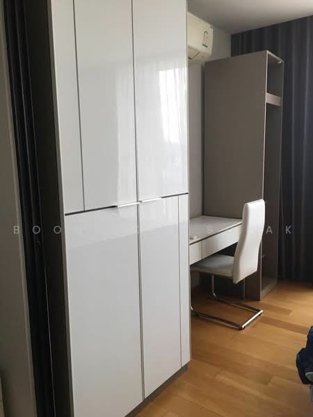 Noble Revo Silom, Bangkok, 88 Soi Surasak Surasak Road, Silom, Bang Rak, Bangkok, 1 Bedroom, 34 sqm, Condo For Rent, by Boonraksa Sopak, 500495025 - DDproperty.com