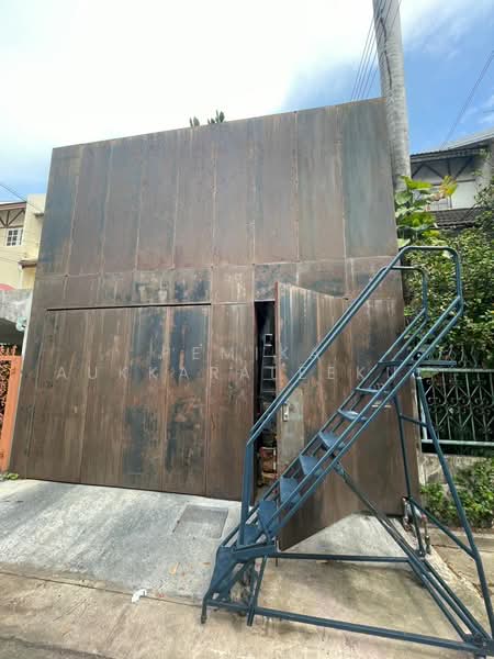 3-BR House, Bangkok, Thung Wat Don, Sathon, Bangkok, 3 Bedrooms, 380 sqm, Single Detached House For Sale, by Pemika Aukkaraleekul, 500495030 - DDproperty.com