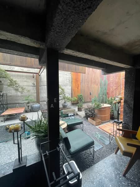 3-BR House, Bangkok, Thung Wat Don, Sathon, Bangkok, 3 Bedrooms, 380 sqm, Single Detached House For Sale, by Pemika Aukkaraleekul, 500495030 - DDproperty.com