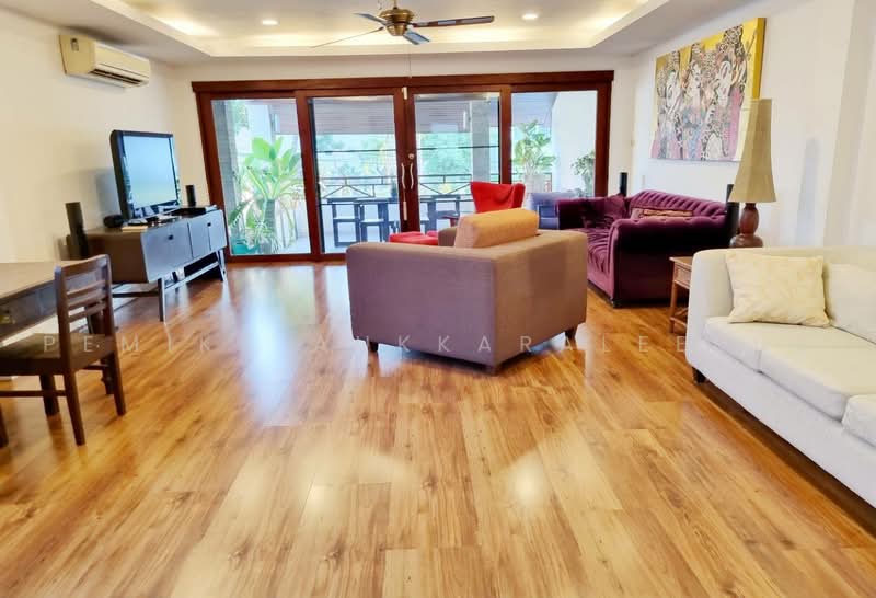 4-BR Townhouse, Bangkok, Phra Kanong Nua, Watthana, Bangkok, 4 Bedrooms, 400 sqm, Townhouse For Sale, by Pemika Aukkaraleekul, 500495040 - DDproperty.com