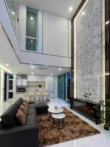 VIVE Ekkamai-Ramintra, Bangkok, Soi Yothin Phatthana 3, Nawamin, Bueng Kum, Bangkok, 4 Bedrooms, 380 sqm, Single Detached House For Sale, by Khun Poon, 500495042 - DDproperty.com