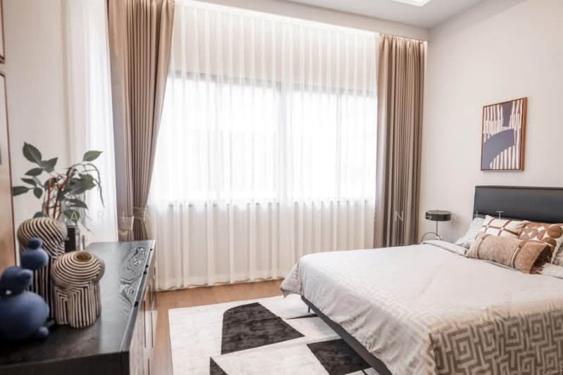 Narasiri Krungthep Kreetha, Bangkok, 69 Soi Pracha Ruamjai, Hua Mak, Bang Kapi, Bangkok, 4 Bedrooms, 554 sqm, Single Detached House For Rent, by Narinthira Roengrit, 500495052 - DDproperty.com