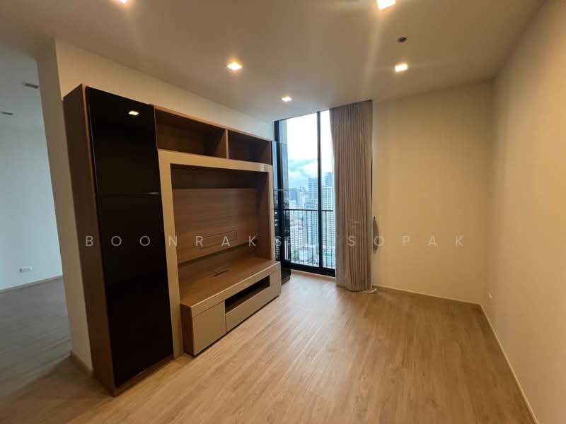 Noble State 39, Bangkok, 35 Soi Sukhumvit 39, Khlong Tan Nua, Watthana, Bangkok, 2 Bedrooms, 106 sqm, Condo For Rent, by Boonraksa Sopak, 500495056 - DDproperty.com