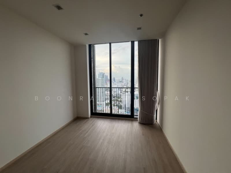 Noble State 39, Bangkok, 35 Soi Sukhumvit 39, Khlong Tan Nua, Watthana, Bangkok, 2 Bedrooms, 106 sqm, Condo For Rent, by Boonraksa Sopak, 500495056 - DDproperty.com