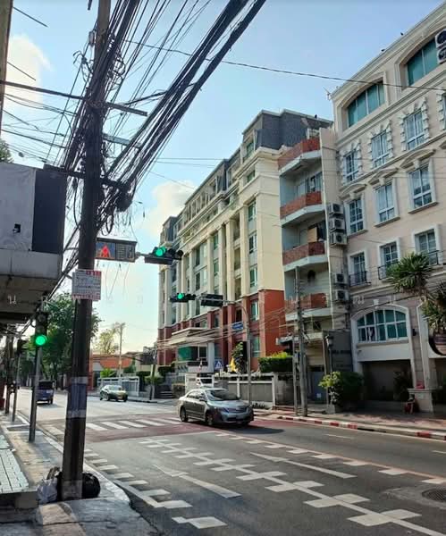 Wilmore Condominium, Bangkok, Phaholyothin, Chan Kasem, Chatuchak, Bangkok, 1 Bedroom, 37 sqm, Condo For Sale, by Narupon Jongmanwattana, 500495078 - DDproperty.com