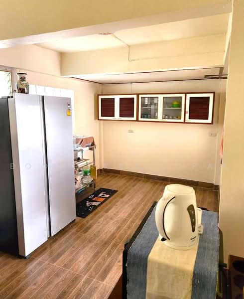 4-BR House, Bangkok, Din Daeng, Din Daeng, Bangkok, 4 Bedrooms, 520 sqm, Single Detached House For Rent, by Boonraksa Sopak, 500495092 - DDproperty.com