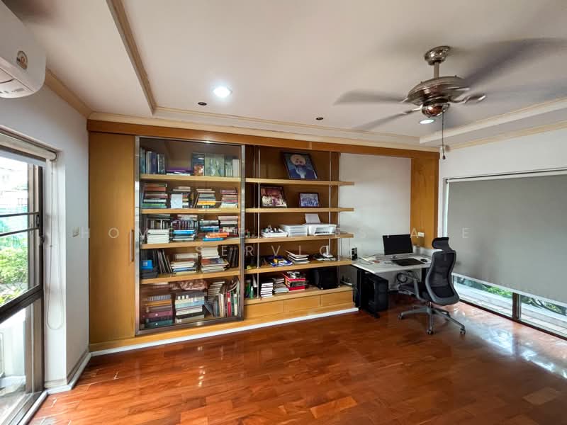 Moobaan Tararom Huamark, Bangkok, Tararom Huamark Soi 1, Phlapphla, Wang Thonglang, Bangkok, 4 Bedrooms, 476 sqm, Single Detached House For Sale, by HOME Real Estate Service, 500495180 - DDproperty.com
