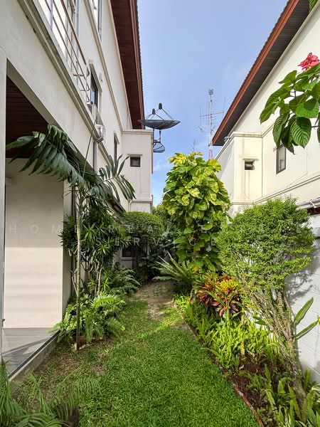 Moobaan Tararom Huamark, Bangkok, Tararom Huamark Soi 1, Phlapphla, Wang Thonglang, Bangkok, 4 Bedrooms, 476 sqm, Single Detached House For Sale, by HOME Real Estate Service, 500495180 - DDproperty.com