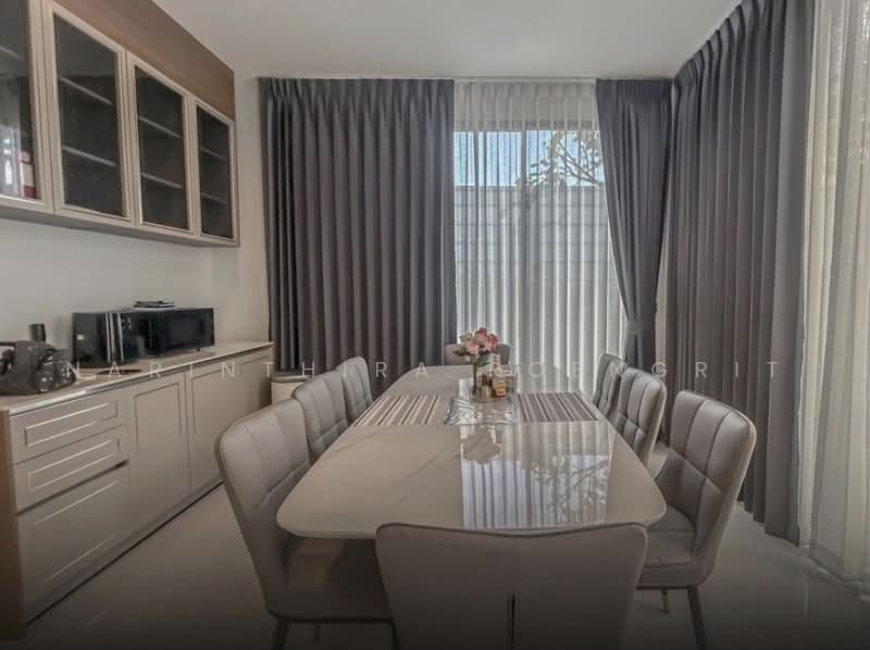 Aerie Srinakarin-Krungthepkreetha, Bangkok, Srinakarin - Romklao Road, Khlong Song Ton Nun, Lat Krabang, Bangkok, 5 Bedrooms, 350 sqm, Single Detached House For Rent, by Narinthira Roengrit, 500495234 - DDproperty.com