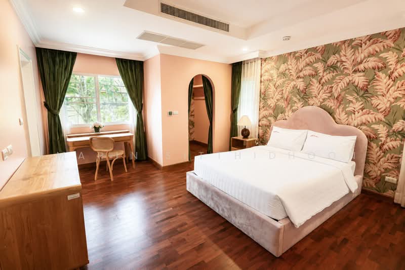 Nichada Thani, Nonthaburi, Soi Prasert Islam, Bang Talat, Pak Kret, Nonthaburi, 4 Bedrooms, 406 sqm, Condo For Rent, by Amarin Sitthidhoon, 500495236 - DDproperty.com