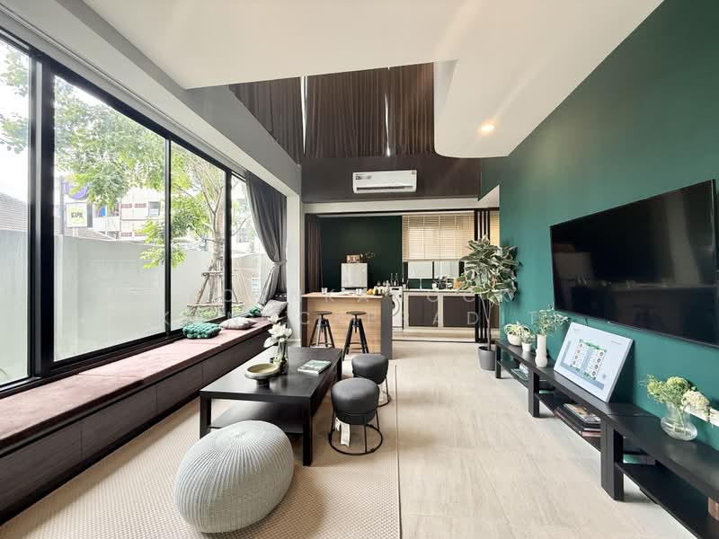 BRITLOFT ลาดพร้าว โชคชัย 4, กรุงเทพ, โชคชัย 4 ซอย 28, ลาดพร้าว, กรุงเทพ, 231 ตร.ม., ทาวน์เฮ้าส์ ขาย, โดย Kornkanock Kanockpradit, 500495242 - DDproperty.com