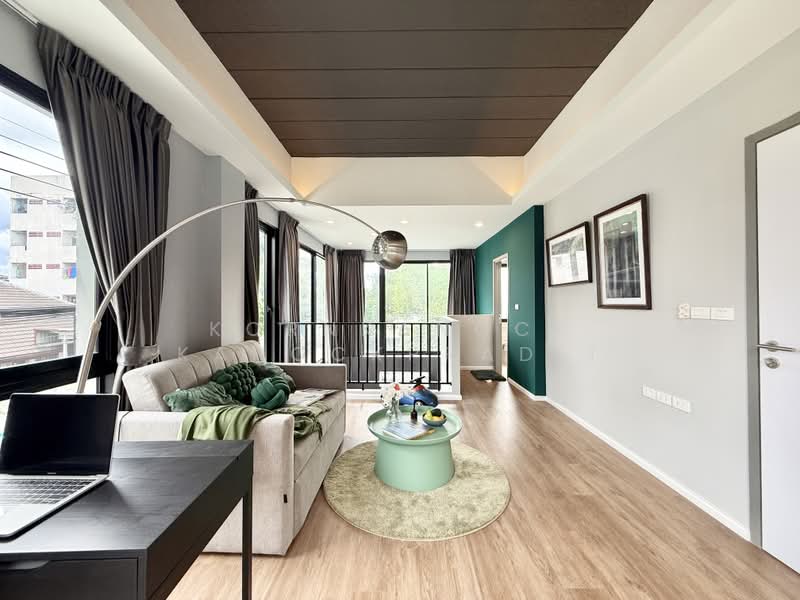 BRITLOFT LADPRAO CHOKCHAI4, Bangkok, โชคชัย 4 ซอย 28, Lat Phrao, Bangkok, 3 Bedrooms, 231 sqm, Townhouse For Sale, by Kornkanock Kanockpradit, 500495242 - DDproperty.com