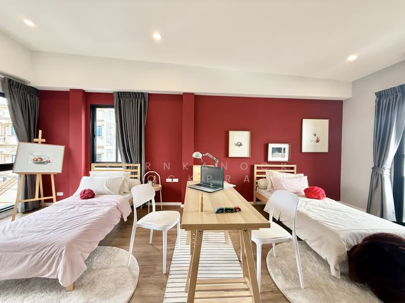 BRITLOFT LADPRAO CHOKCHAI4, Bangkok, โชคชัย 4 ซอย 28, Lat Phrao, Bangkok, 3 Bedrooms, 231 sqm, Townhouse For Sale, by Kornkanock Kanockpradit, 500495242 - DDproperty.com