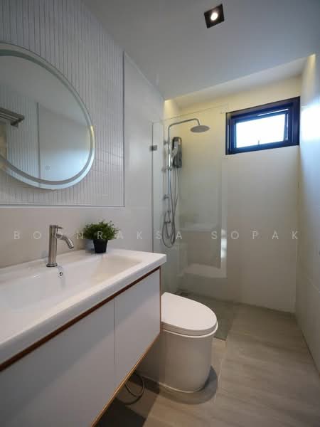 3-BR Townhouse, Bangkok, Phra Kanong Nua, Watthana, Bangkok, 3 Bedrooms, 204 sqm, Townhouse For Rent, by Boonraksa Sopak, 500495243 - DDproperty.com