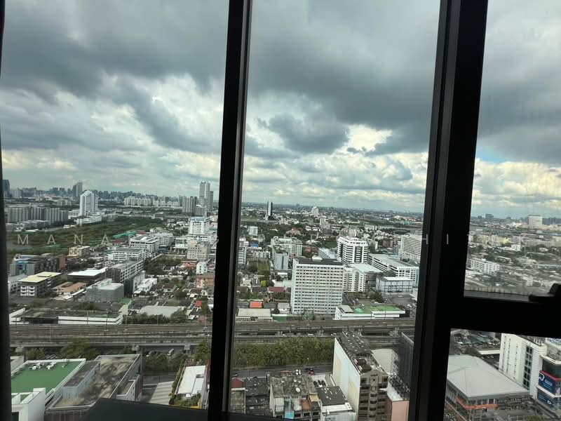 The Niche Pride Thonglor-Phetchaburi, Bangkok, New Petchaburi Road, Bang Kapi, Huai Khwang, Bangkok, 1 Bedroom, 40 sqm, Condo For Rent, by Manapong Phromphitak, 500495250 - DDproperty.com