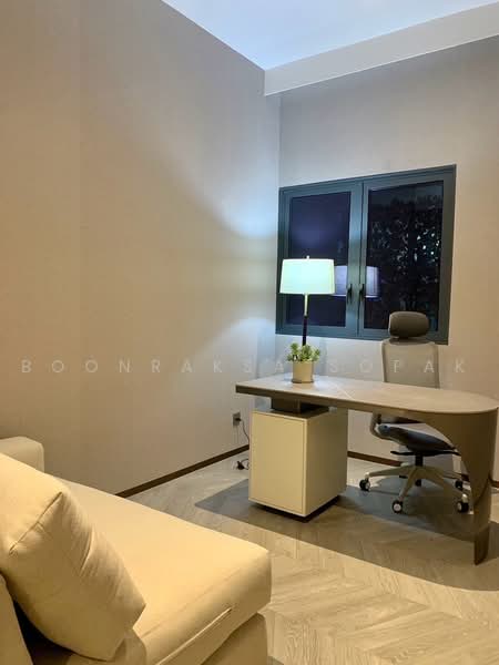 The Estelle Phrom Phong, Bangkok, 131 Soi Sukhumvit 26, Khong Tan, Khlong Toei, Bangkok, 2 Bedrooms, 93 sqm, Condo For Rent, by Boonraksa Sopak, 500495262 - DDproperty.com