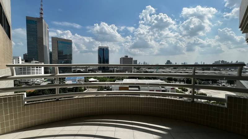 Ruamsuk Condominium, Bangkok, 12 Soi Athakravi, Khong Tan, Khlong Toei, Bangkok, 3 Bedrooms, 330 sqm, Condo For Rent, by พัชรินทร์ พิศาลไพโรจน์, 500495273 - DDproperty.com
