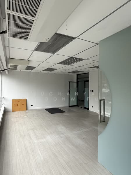 Office Space For Rent Phrom Phong, กรุงเทพ, สุขุมวิท, คลองตันเหนือ, วัฒนา, กรุงเทพ, 51 ตร.ม., สำนักงาน ให้เช่า, โดย Suchanya Piboonwiput, 500495279 - DDproperty.com