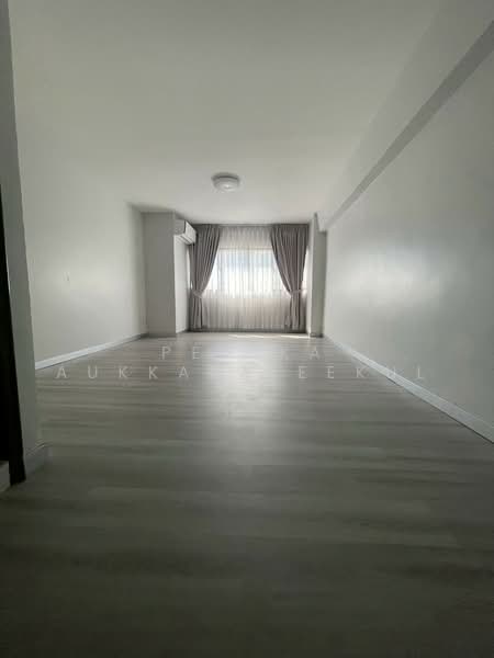 Thonglor Tower, Bangkok, Soi Thonglor, Sukhumvit 55 Road, Khlongtoei Nua, Watthana, Bangkok, 3 Bedrooms, 100 sqm, Condo For Sale, by Pemika Aukkaraleekul, 500495292 - DDproperty.com