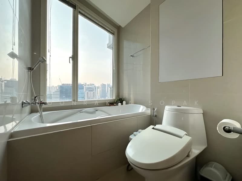 39 by Sansiri, Bangkok, 11 Sukhumvit Road, Khlong Tan Nua, Watthana, Bangkok, 2 Bedrooms, 82 sqm, Condo For Rent, by Boonraksa Sopak, 500495322 - DDproperty.com