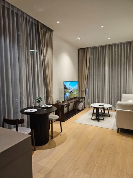 28 Chidlom, Bangkok, 28 Chit Lom Alley, Lumphini, Pathum Wan, Bangkok, 1 Bedroom, 47 sqm, Condo For Sale, by Pemika Aukkaraleekul, 500495337 - DDproperty.com