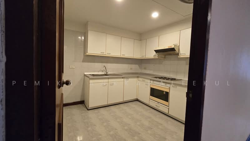 Liang Garden, Bangkok, 218 Soi Sri Nakhon Khwaeng, Chong Nonsi, Yan Nawa, Bangkok, 2 Bedrooms, 150 sqm, Condo For Sale, by Pemika Aukkaraleekul, 500495352 - DDproperty.com