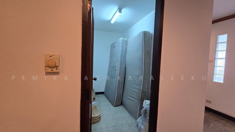 Liang Garden, Bangkok, 218 Soi Sri Nakhon Khwaeng, Chong Nonsi, Yan Nawa, Bangkok, 2 Bedrooms, 150 sqm, Condo For Sale, by Pemika Aukkaraleekul, 500495352 - DDproperty.com
