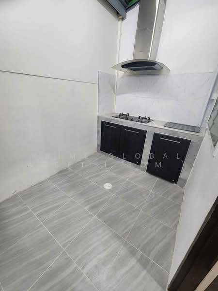 Phanason Kathu, Phuket, Wichit, Muang Phuket, Phuket, 3 Bedrooms, 100 sqm, Townhouse For Rent, by Prime Global Asset ( Bom ), 500495370 - DDproperty.com