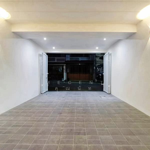 Rewadee 3, Nonthaburi, Talat Kwan, Muang Nonthaburi, Nonthaburi, 3 Bedrooms, 120 sqm, Townhouse For Sale, by AJHOMECENTER - คุณนัท, 500495386 - DDproperty.com