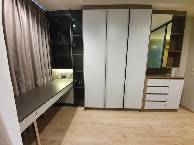 IDEO Sathorn-Wongwian Yai, Bangkok, 219 Soi Krung Thonburi 1, Khlong Ton Sai, Khlong San, Bangkok, 1 Bedroom, 35 sqm, Condo For Sale, by Pemika Aukkaraleekul, 500495395 - DDproperty.com