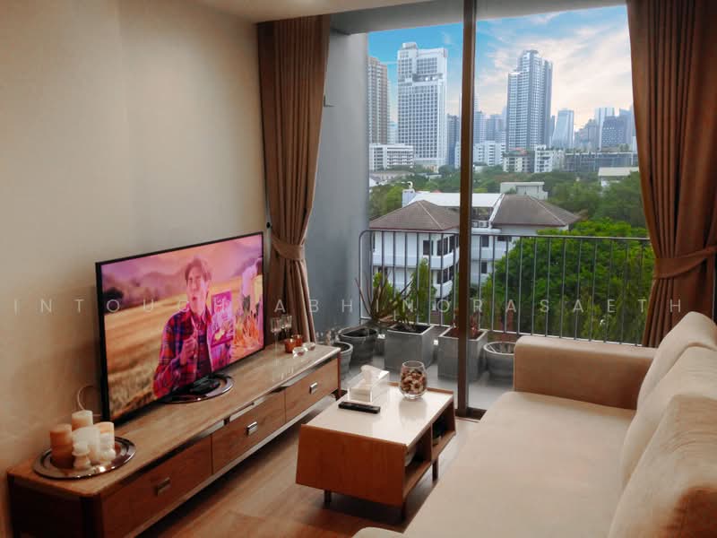 Downtown Forty Nine, Bangkok, Sukhumvit 39 Road, Khlong Tan Nua, Watthana, Bangkok, 1 Bedroom, 49 sqm, Condo For Sale, by Intouch Abhinorasaeth, 500495422 - DDproperty.com