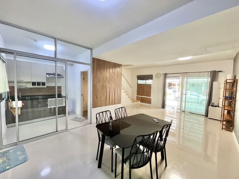 พฤกษา ไพร์ม ลาดกระบัง - สุวรรณภูมิ, Samut Prakan, Srisa Chorakhe Noi, Bang Sao Thong, Samut Prakan, 3 Bedrooms, 110 sqm, Townhouse For Sale, by The Best Property แป้ง, 500495426 - DDproperty.com