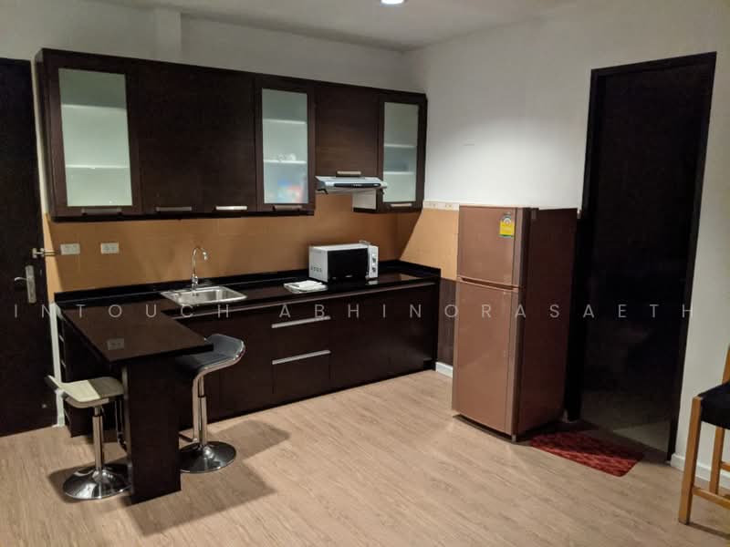 Baan Klang Krung Siam-Pathumwan : บ้านกลางกรุง สยาม-ปทุมวัน คอนโดมิเนียม, กรุงเทพ, ถนนเพชรบุรี แขวงถนนเพชรบุรี เขตราชเทวี กรุงเทพมหานคร, ถนนเพชรบุรี, ราชเทวี, กรุงเทพ, 57 ตร.ม., คอนโด ขาย, โดย Intouch Abhinorasaeth, 500495443 - DDproperty.com