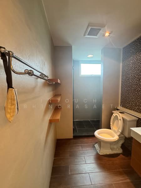 D65 Condominium, Bangkok, 396 Soi Sukhumvit 65 Sukhumvit Road, Phra Kanong Nua, Watthana, Bangkok, 1 Bedroom, 69 sqm, Condo For Rent, by Intouch Abhinorasaeth, 500495454 - DDproperty.com